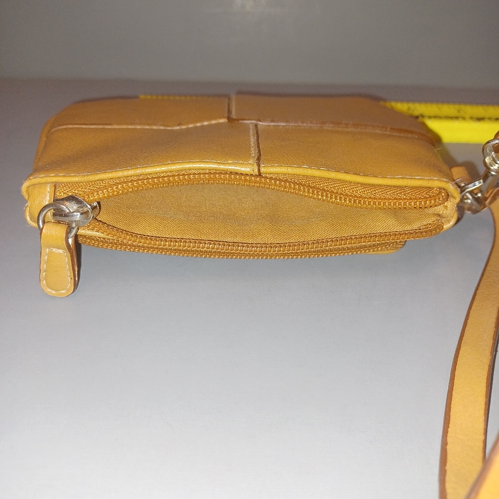 Vintage Leather Patchwork Wristlet - image 5